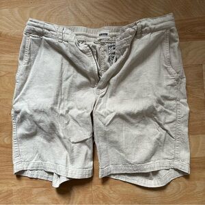 Taylor Stitch Easy Short